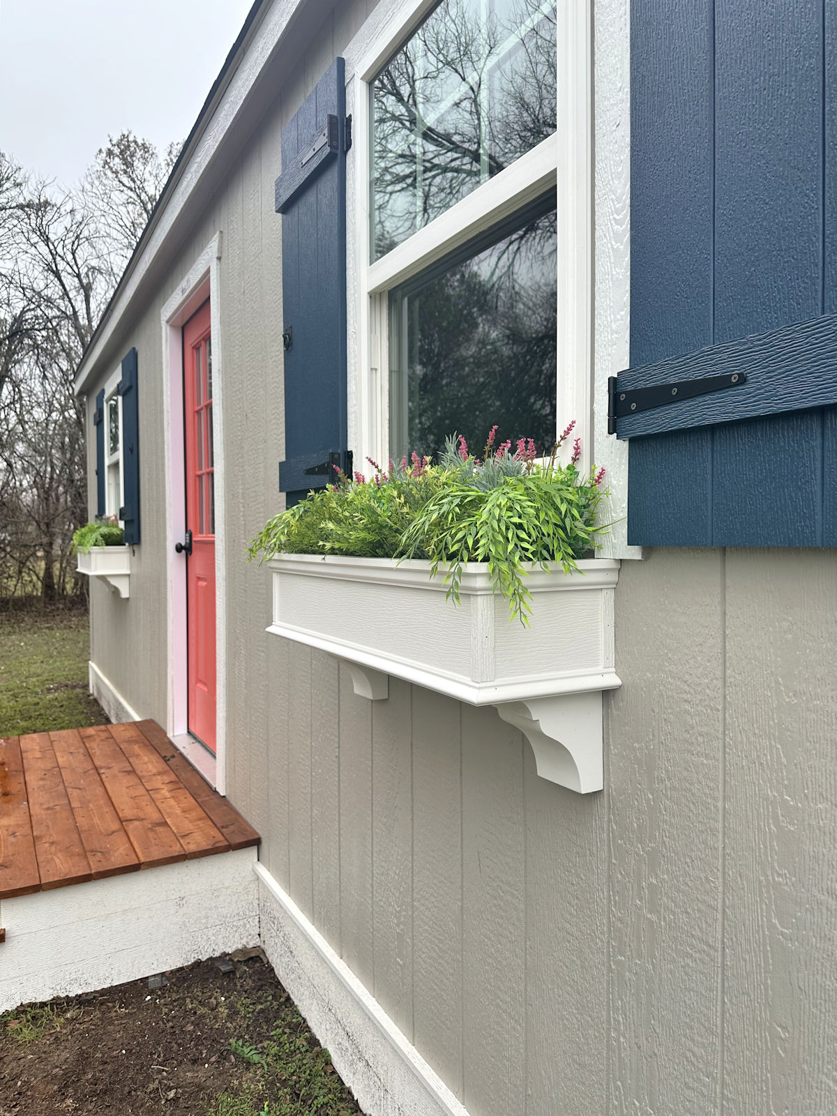 How To Build DIY Window Flower Boxes (Another Workshop Project Done!)